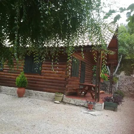 Holiday home De Madera La Encina Burunchel